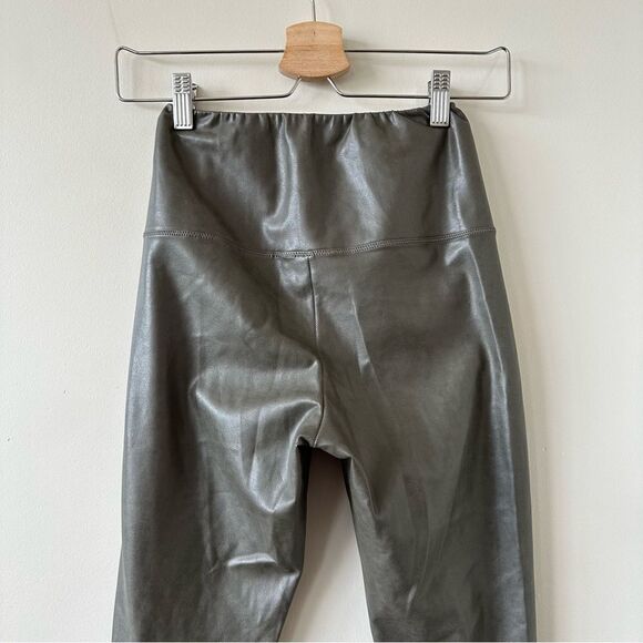 Aritzia-Wilfred Olive Faux Leather Daria Pant - Picture 10 of 14